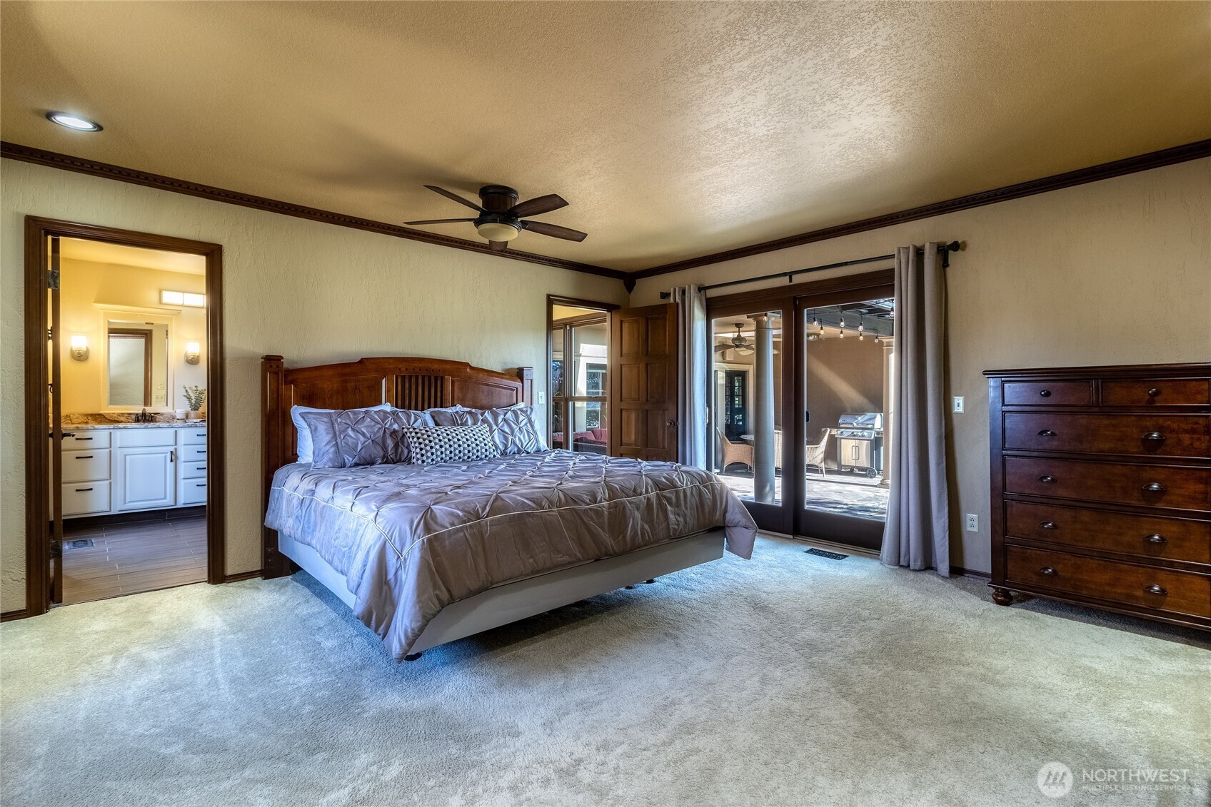 1134 Abbott Road Walla Walla, WA 99362 - Photo 11 of 40