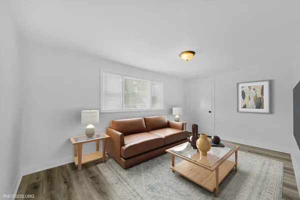 $249,999 | 10002 South Torrence Avenue, Chicago, IL 60617