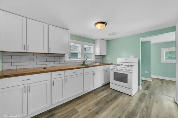 $249,999 | 10002 South Torrence Avenue, Chicago, IL 60617