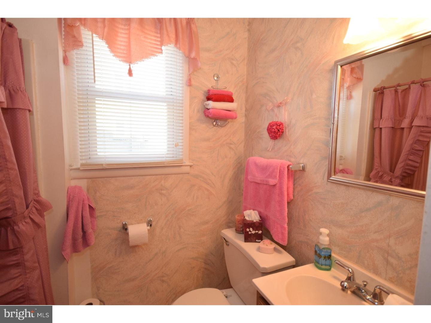 48 Hetzel Road Ridley Park, PA 19078 - Photo 15 of 20