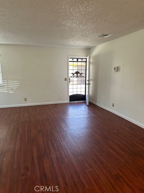 20289 Thunderbird Road, Unit A Apple Valley, CA 92307 - Photo 4 of 8