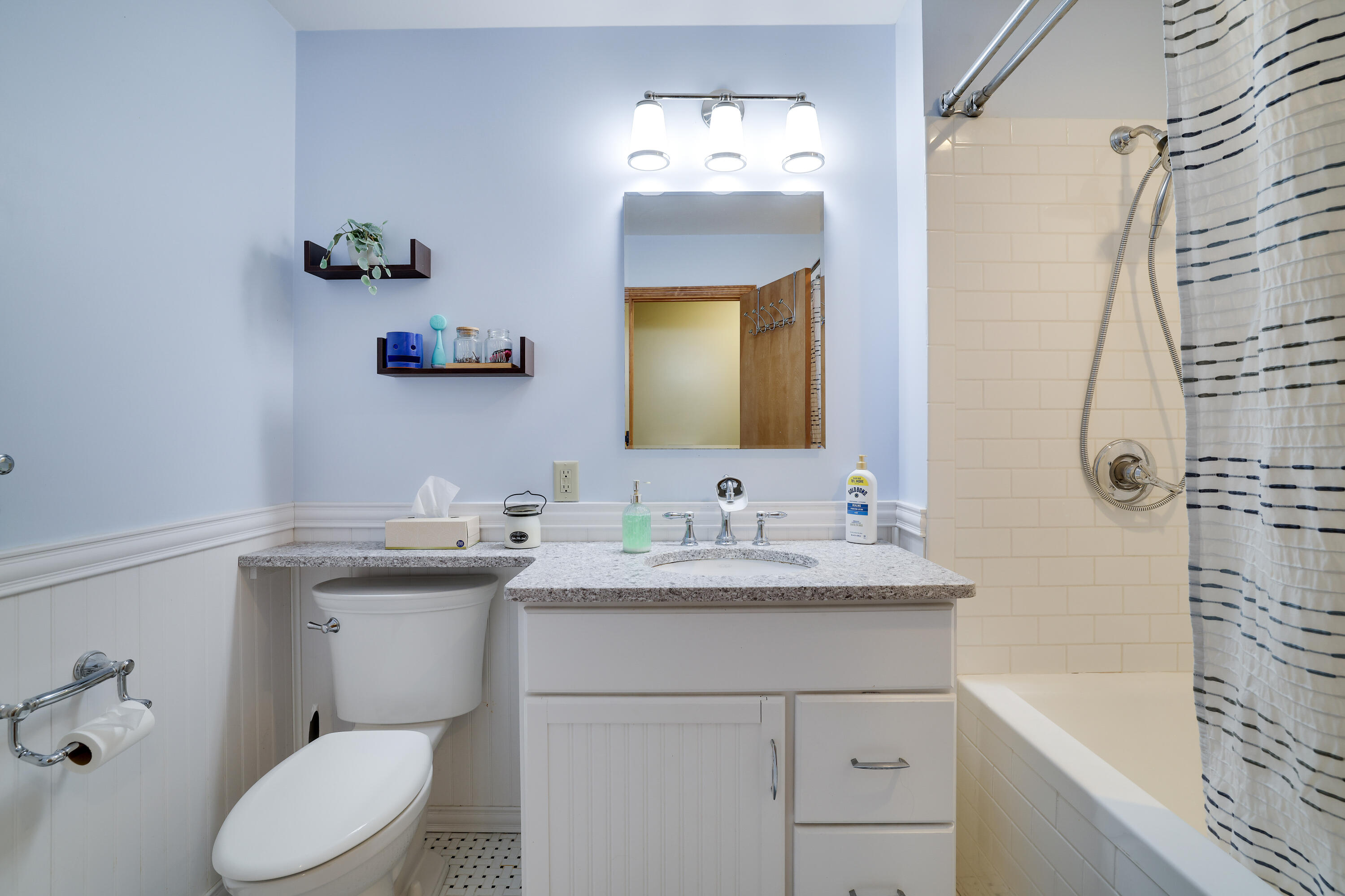 3548 High Crest Road Canadensis, PA 18325 - Photo 13 of 39 Bathroom 2