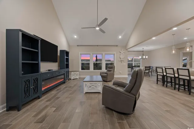 $599,900 | 583 Hickman Street, Surfside Beach, SC 29575