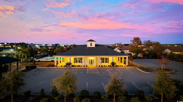 $599,900 | 583 Hickman Street, Surfside Beach, SC 29575