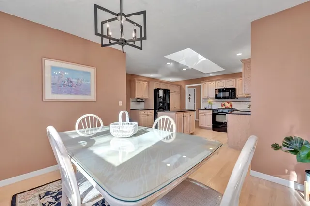 $950,000 | 16 Sarah's Way, Peabody, MA 01960