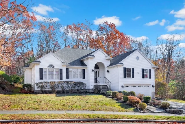 $950,000 | 16 Sarah's Way, Peabody, MA 01960