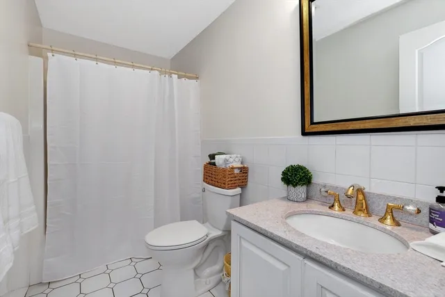 $950,000 | 16 Sarah's Way, Peabody, MA 01960