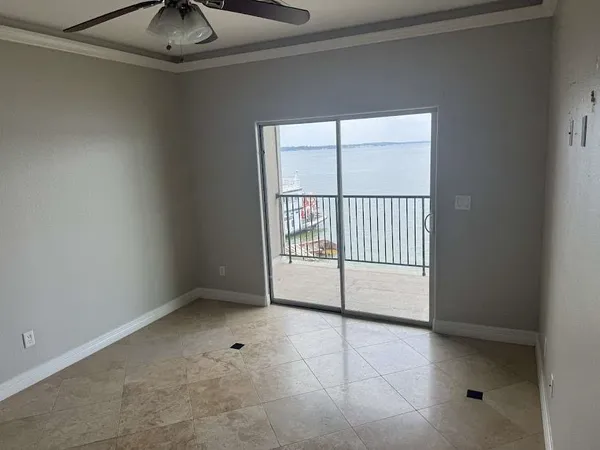 $244,999 | 7039 Kingston Cove Lane, Unit 303, Willis, TX 77318
