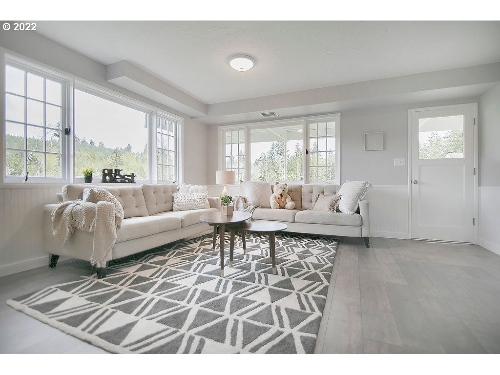 420 White Road Castle Rock, WA 98611 - Photo 10 of 32 Gallery Image 10