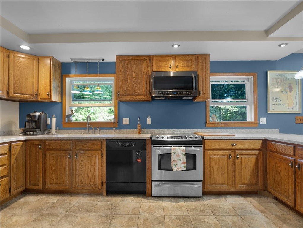7216 Furnace Road Ontario, NY 14519 - Photo 24 of 50