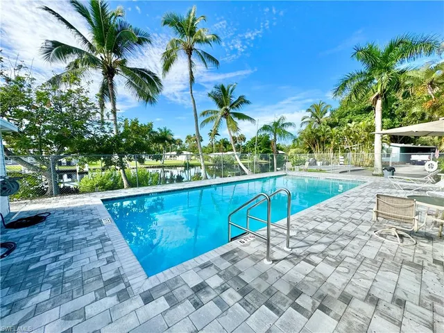 $1,895 | 1252 Henderson Creek Drive, Naples, FL 34114