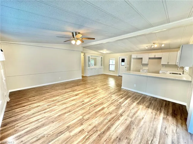 $1,895 | 1252 Henderson Creek Drive, Naples, FL 34114