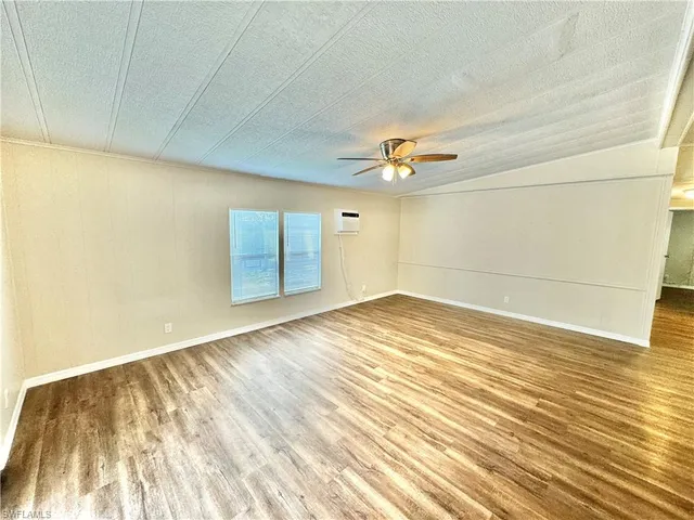 $1,895 | 1252 Henderson Creek Drive, Naples, FL 34114