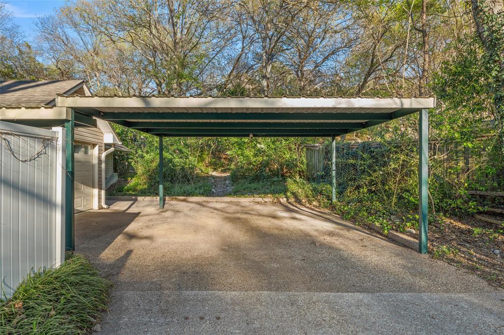 4505 Shady Glen Drive Waco, TX 76708 - Photo 27 of 40 a view of outdoor space and yard