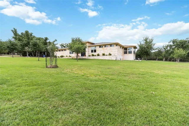 $3,700 | 129 Powder Horn Road, Bastrop, TX 78602