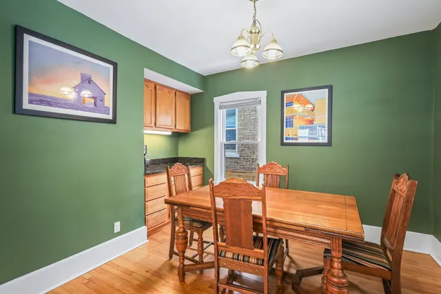 $399,900 | 3524 Raymond Avenue, Brookfield, IL 60513