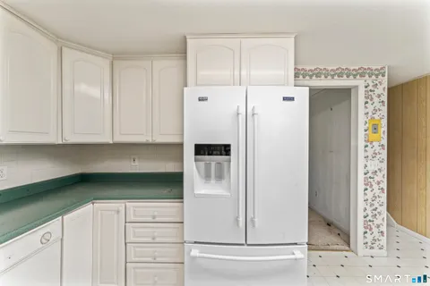 $450,000 | 10 Brookwood Drive, Bethel, CT 06801