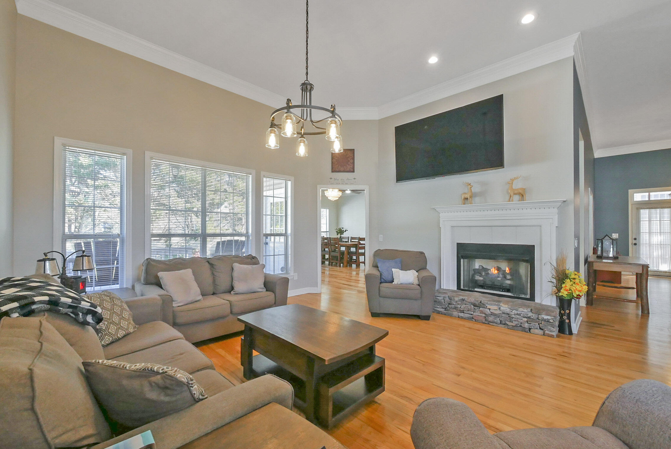 6823 Chiswick Drive Chattanooga, TN 37421 - Photo 3 of 36 31-P1700419