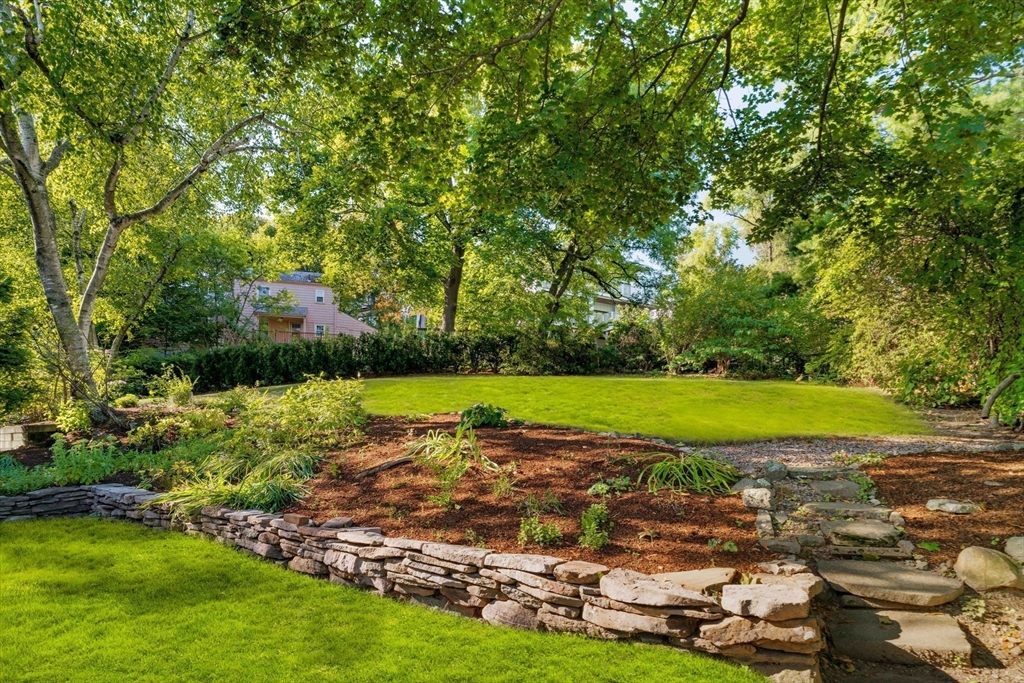 144 Jordan Road Brookline, MA 02446 - Photo 15 of 29 Gallery Image 15