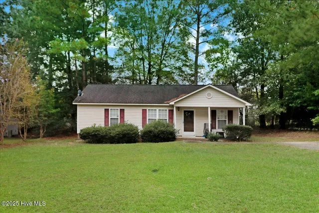 $225,000 | 150 Creekside Drive, Four Oaks, NC 27524