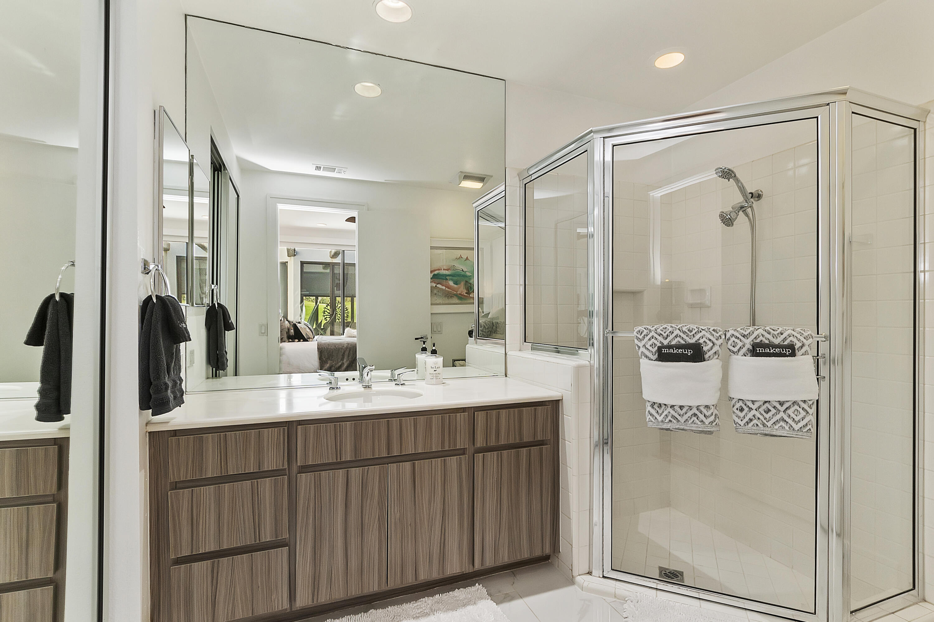 54841 Inverness Way La Quinta, CA 92253 - Photo 26 of 40 Bath 3