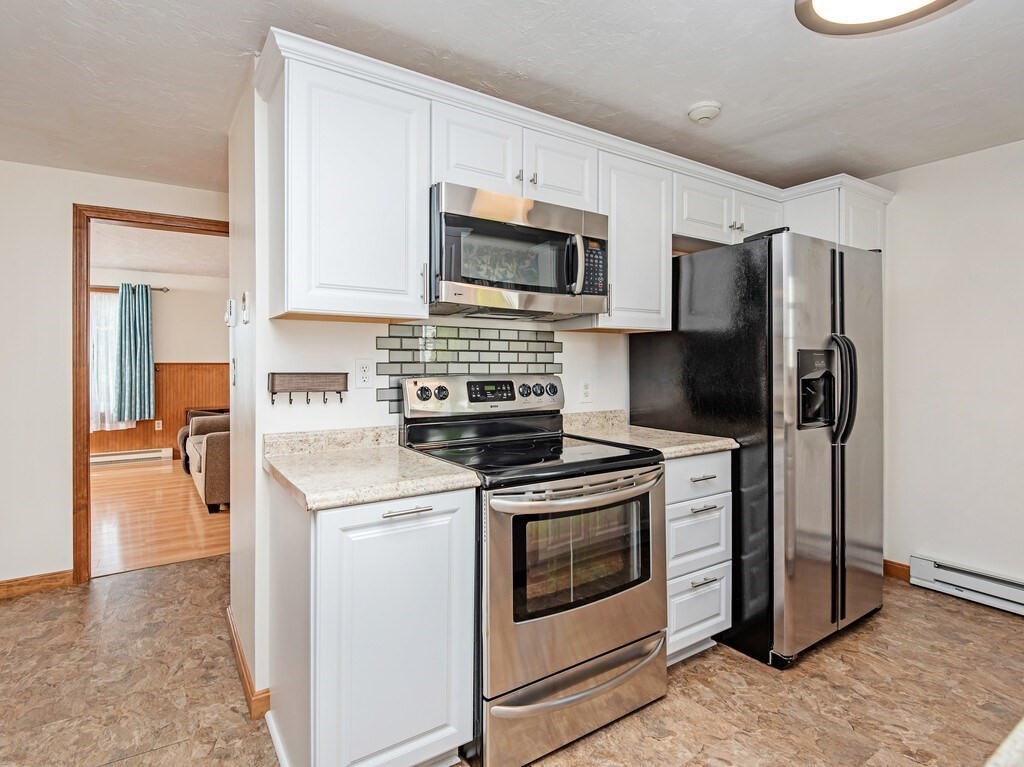 12 Plantation Road, Unit 12 Oxford, MA 01540 - Photo 4 of 35 Gallery Image 4