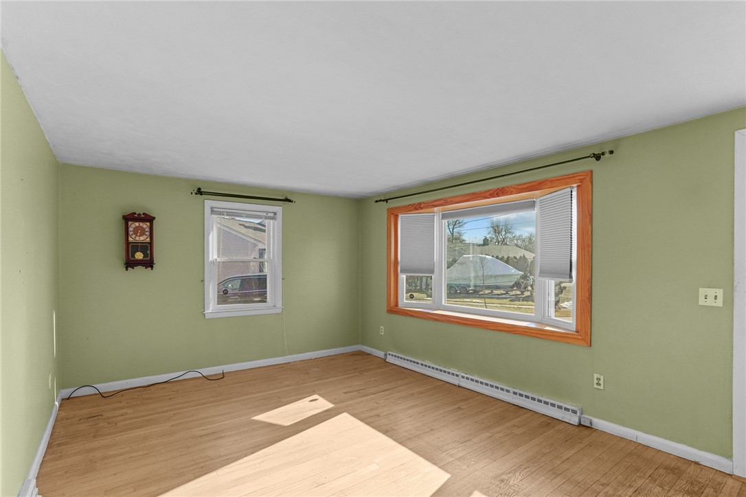 1 Lamb Road Warwick, RI 02818 - Photo 6 of 33