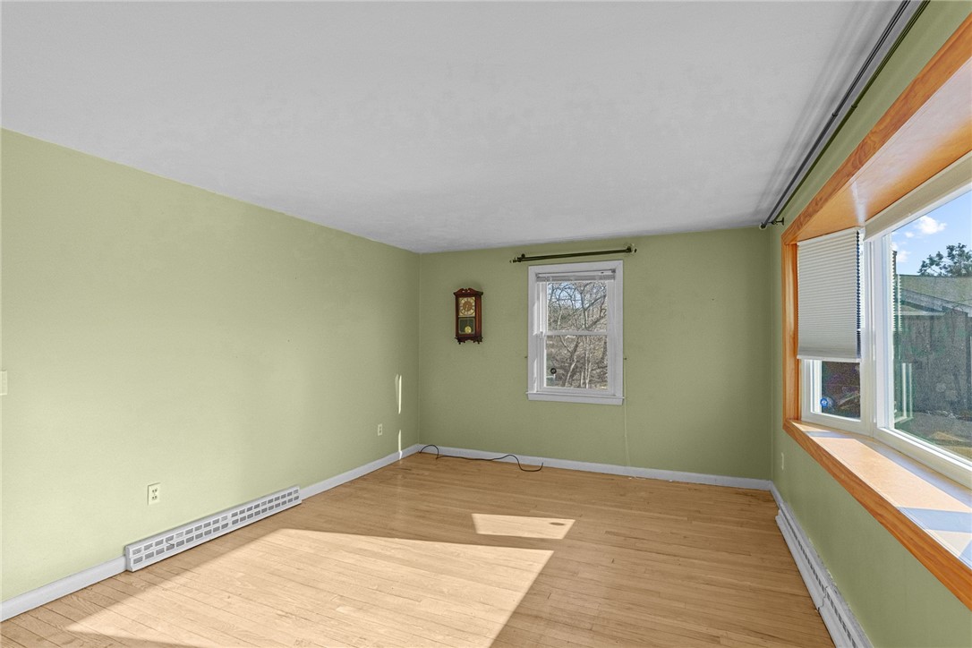 1 Lamb Road Warwick, RI 02818 - Photo 7 of 33