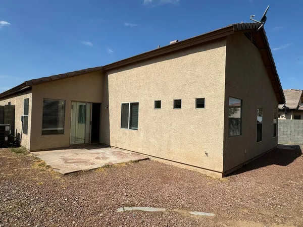 $1,995 | 1522 West Lynne Avenue, Phoenix, AZ 85041