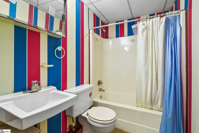 $354,000 | 208 Williamsburg Road, Anderson, SC 29621