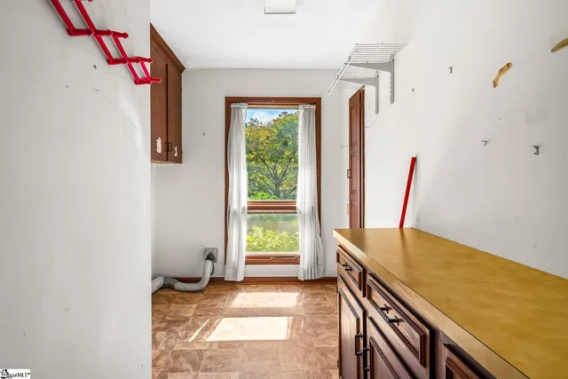 $354,000 | 208 Williamsburg Road, Anderson, SC 29621