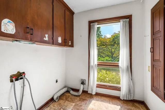 $354,000 | 208 Williamsburg Road, Anderson, SC 29621