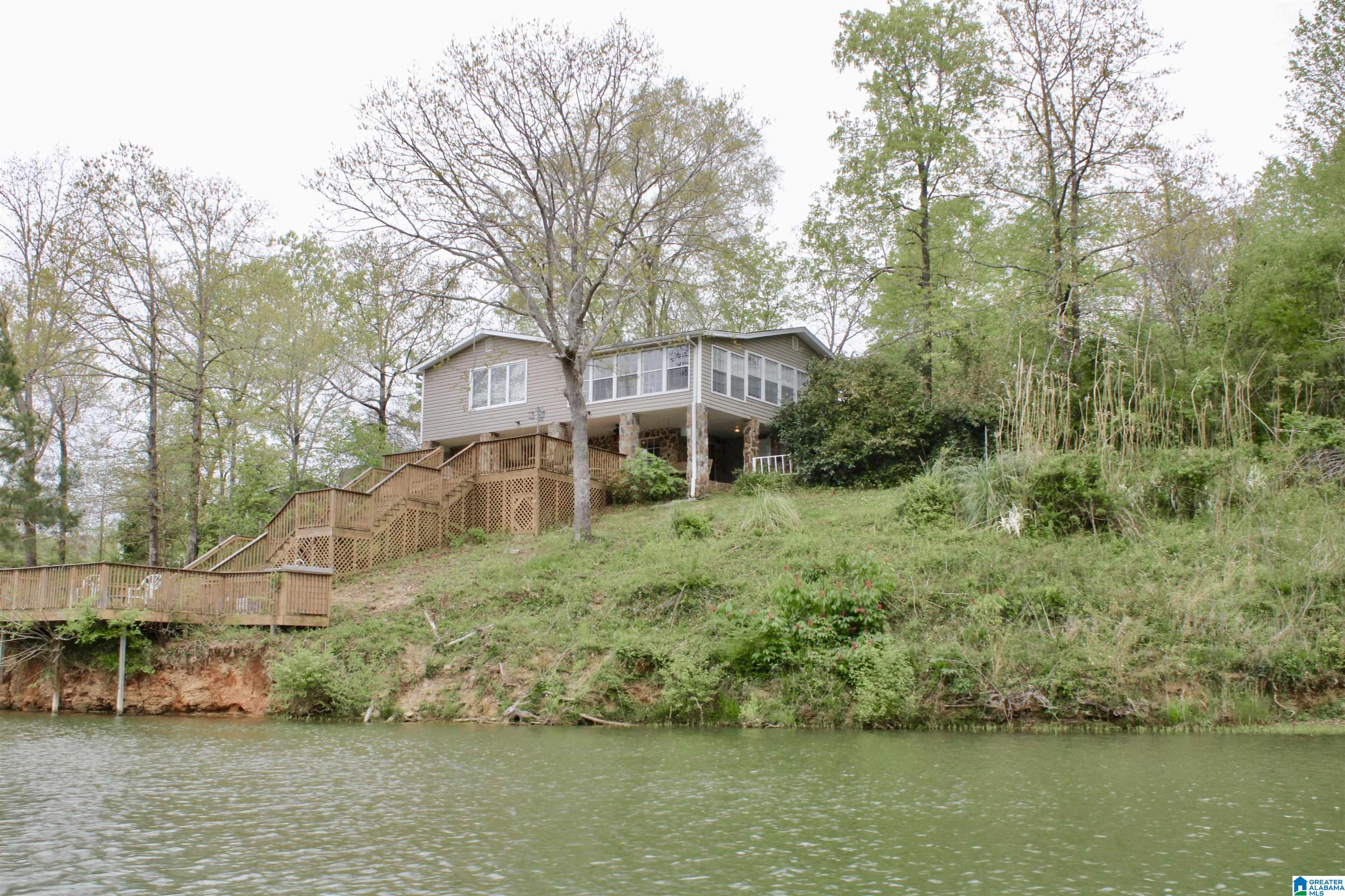 1645 Overlook Point Warrior, AL 35180 - Photo 5 of 44