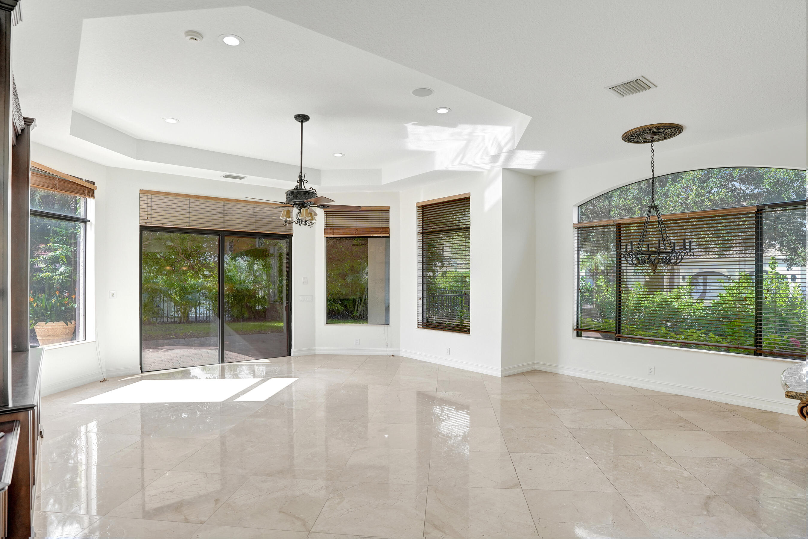 17682 Middlebrook Way Boca Raton, FL 33496 - Photo 15 of 65 DSC07856