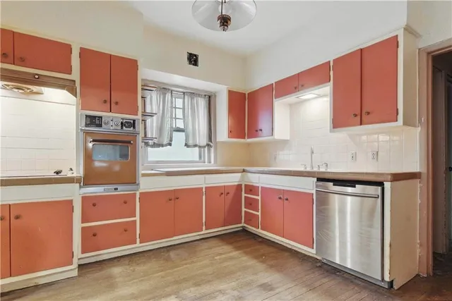 $689,950 | 5334 Oak Street, Kansas City, MO 64112