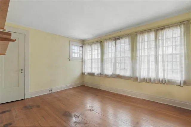 $689,950 | 5334 Oak Street, Kansas City, MO 64112