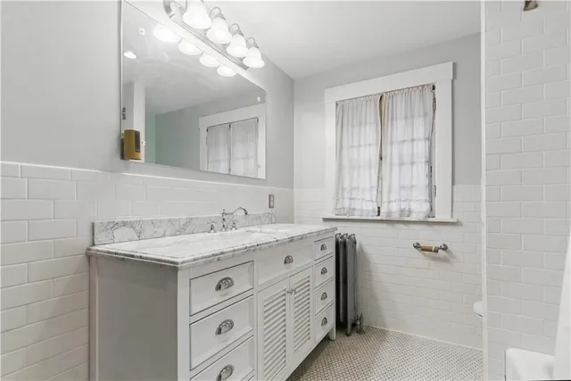 $689,950 | 5334 Oak Street, Kansas City, MO 64112