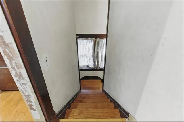 $689,950 | 5334 Oak Street, Kansas City, MO 64112