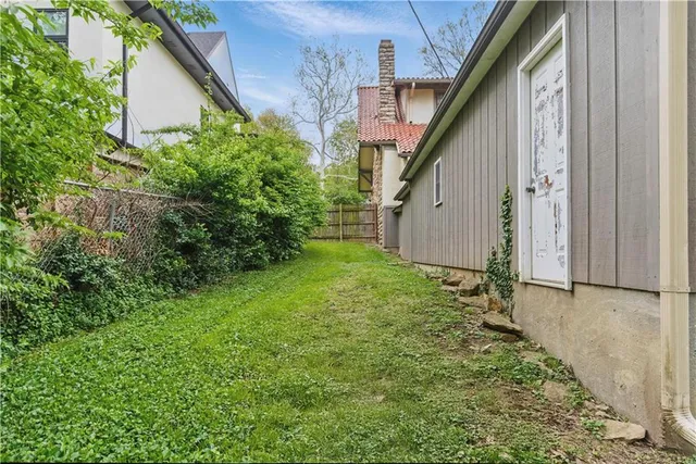 $689,950 | 5334 Oak Street, Kansas City, MO 64112