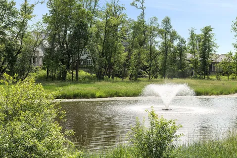 $3,600,000 | 425 Carpenters Point, Wayzata, MN 55391