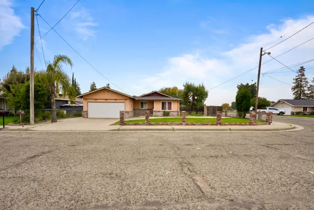 $319,000 | 9135 Orchid Lane, Delhi, CA 95315