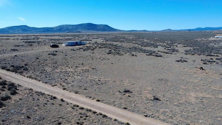 2.27ac Container/cabin Home Beryl, UT 84714 - Photo 15 of 24 015.
