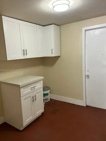 $2,400 | 2908 Northwest 14th Court, Unit 1, Miami, FL 33142
