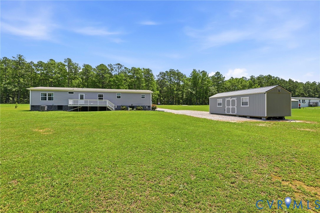 8952 White Oak Church Road Wilsons, VA 23894 - Photo 3 of 37