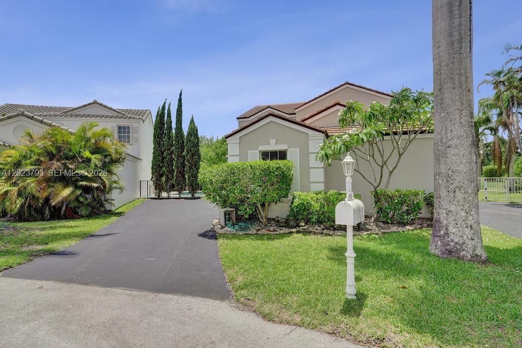 21461 Sawmill Court Boca Raton, FL 33498 - Photo 2 of 104