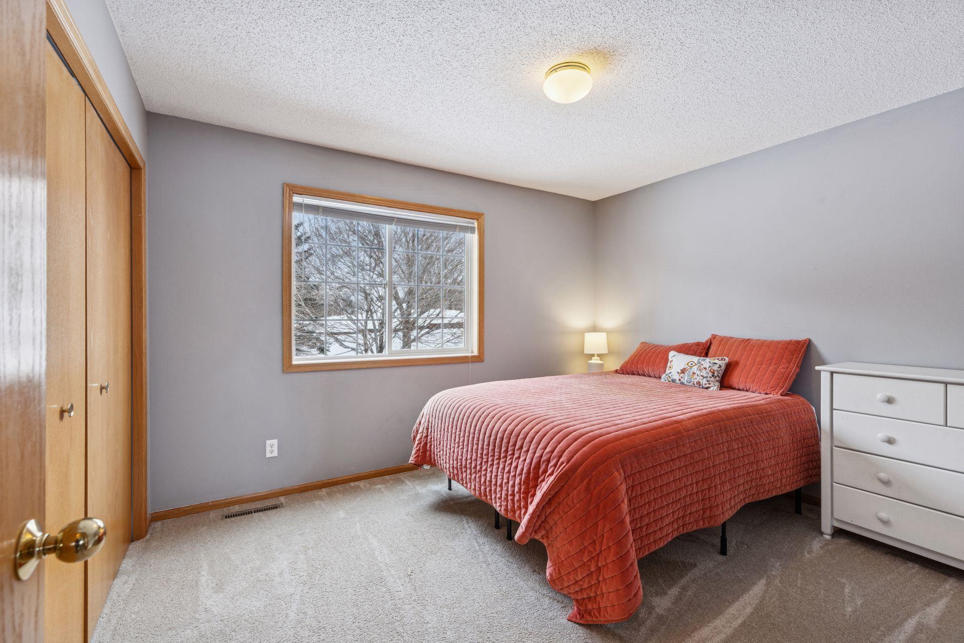 7746 Newbury Road Woodbury, MN 55125 - Photo 26 of 46