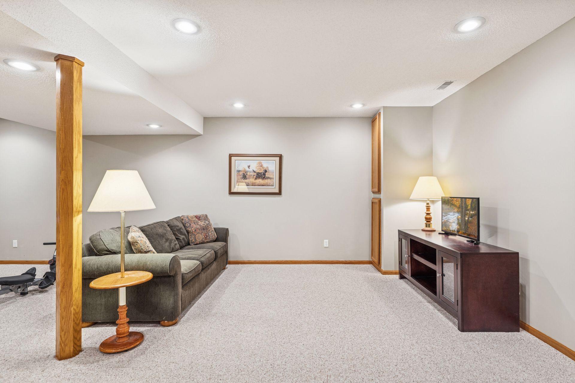 7746 Newbury Road Woodbury, MN 55125 - Photo 29 of 46