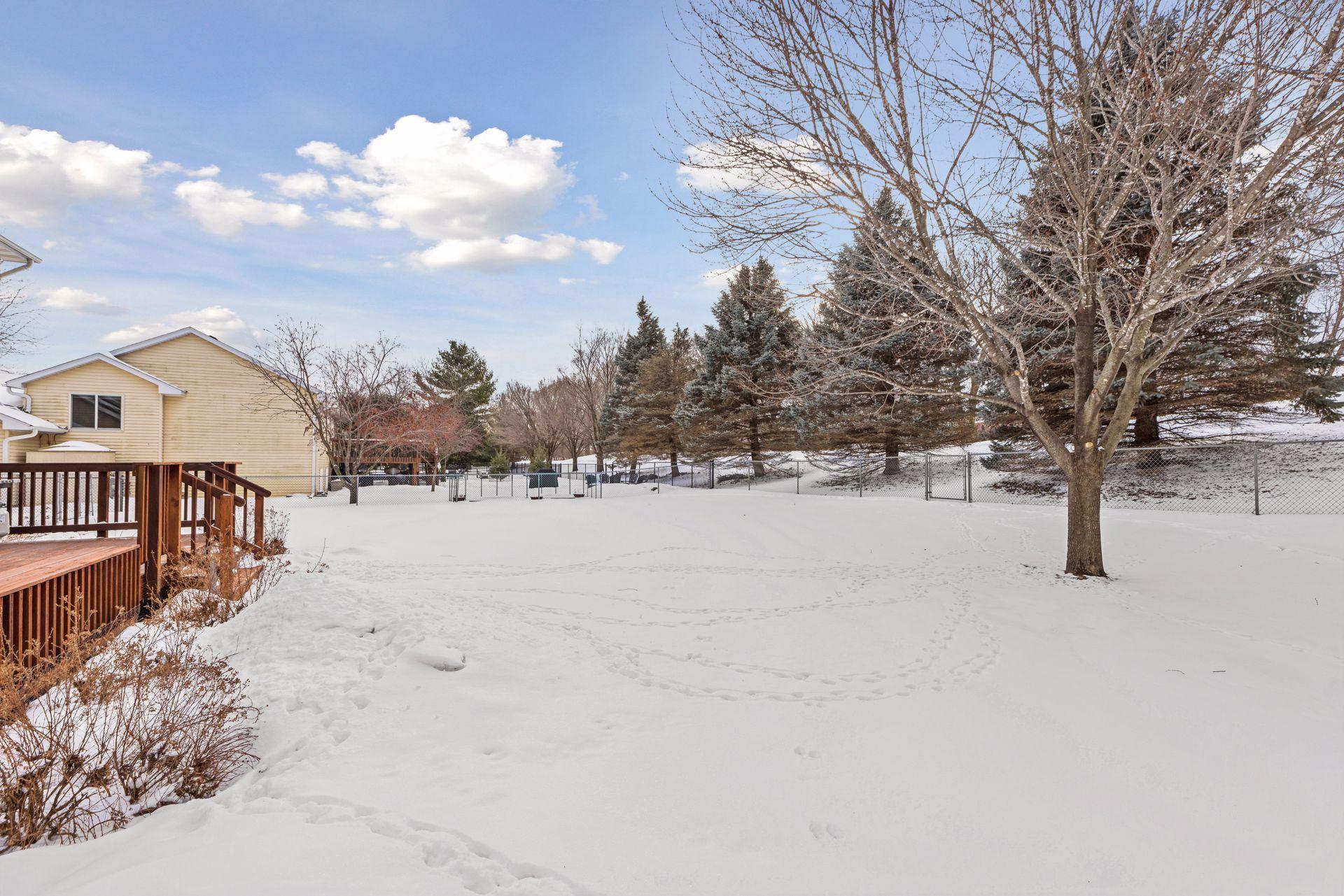 7746 Newbury Road Woodbury, MN 55125 - Photo 38 of 46