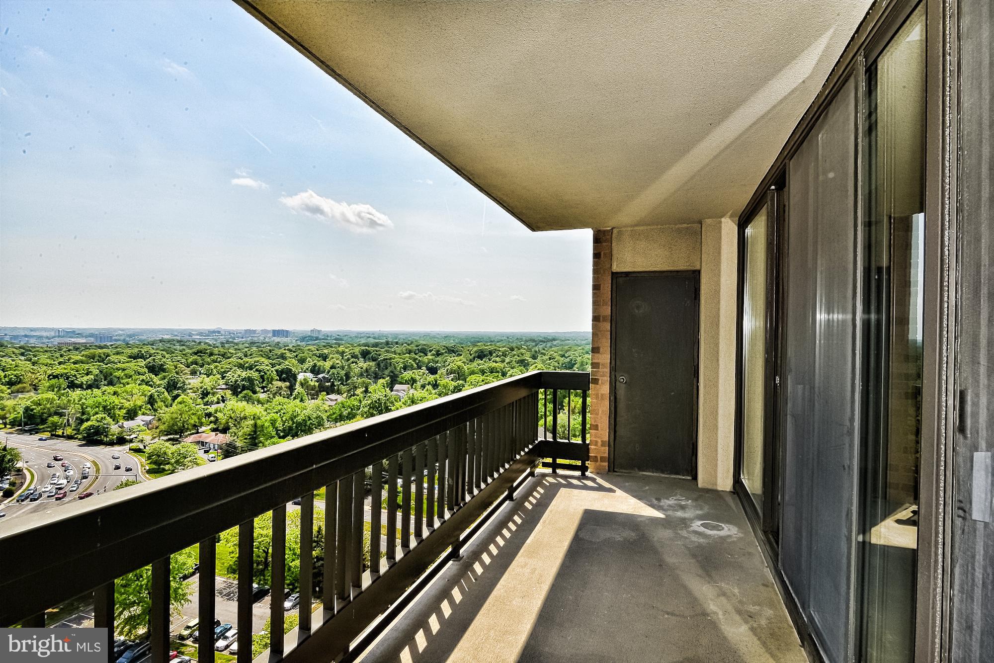5505 Seminary Road, Unit 1817N Falls Church, VA 22041 - Photo 11 of 31