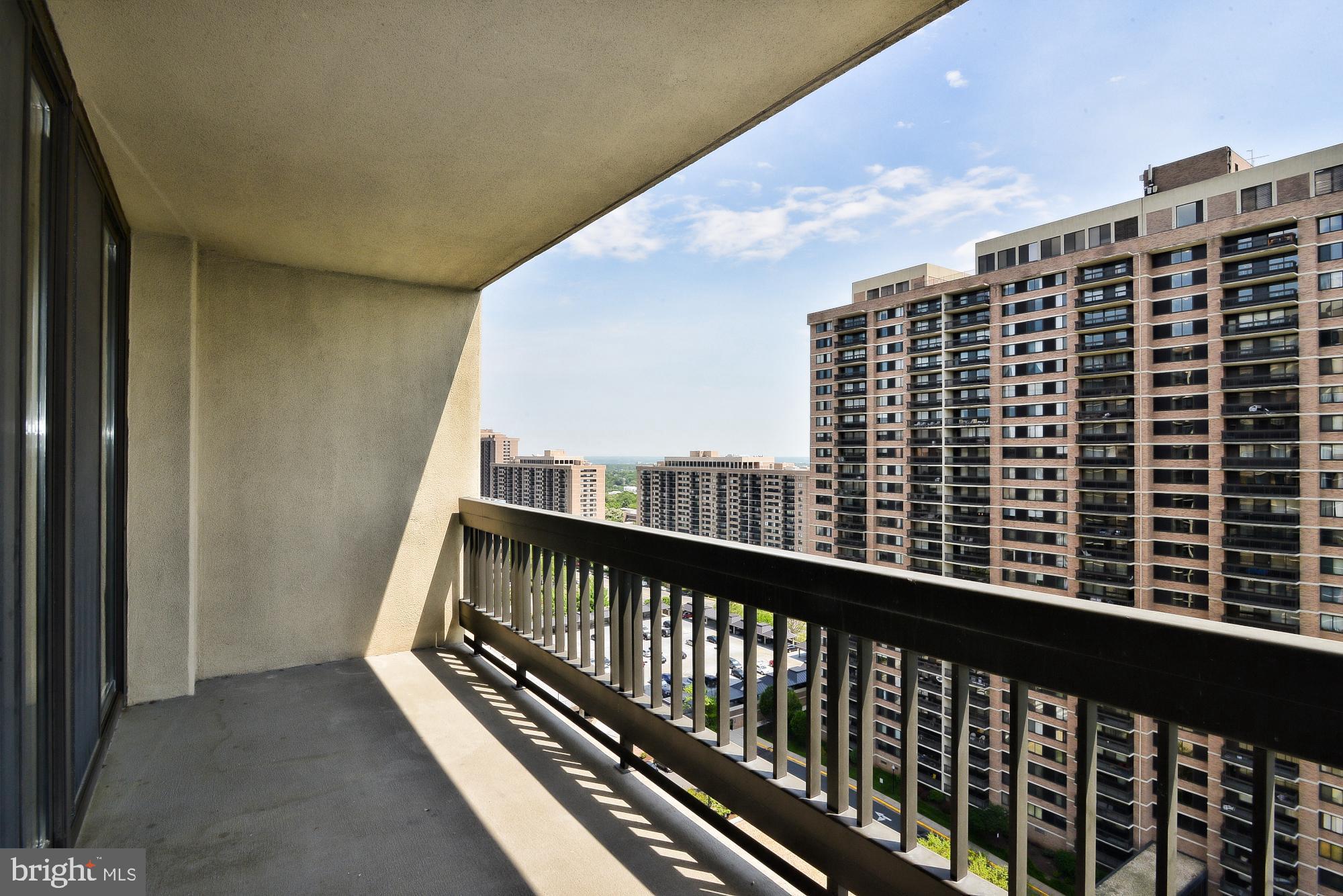 5505 Seminary Road, Unit 1817N Falls Church, VA 22041 - Photo 10 of 31 a view of balcony with city view